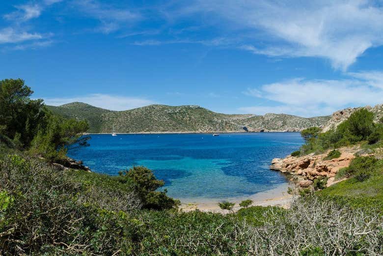 Una de las famosas playas de Cabrera